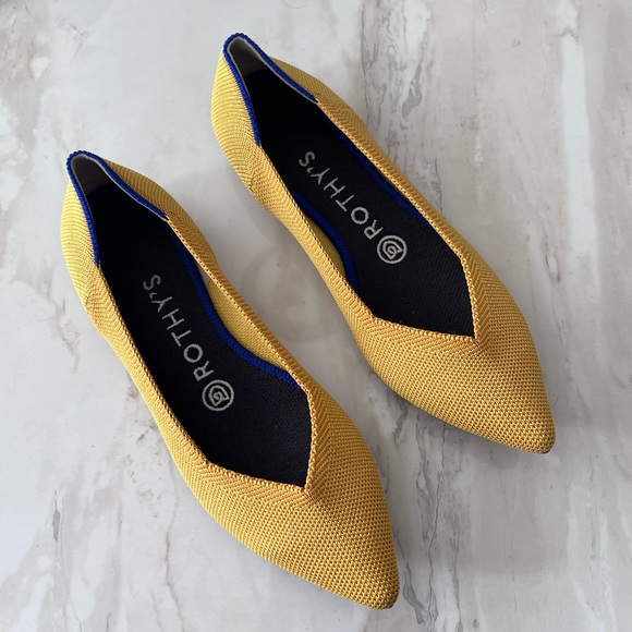 Rothy’s Yellow Marigold The Point Flats Size 7 - Picture 1 of 7